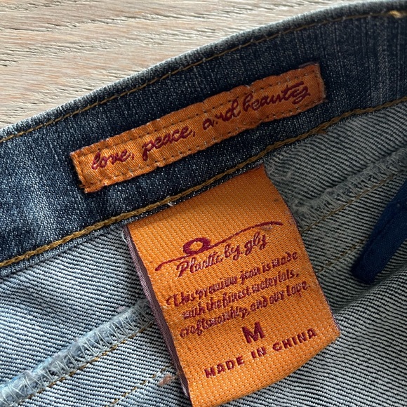 Plastic by glee Jeans - Picture 4 of 6